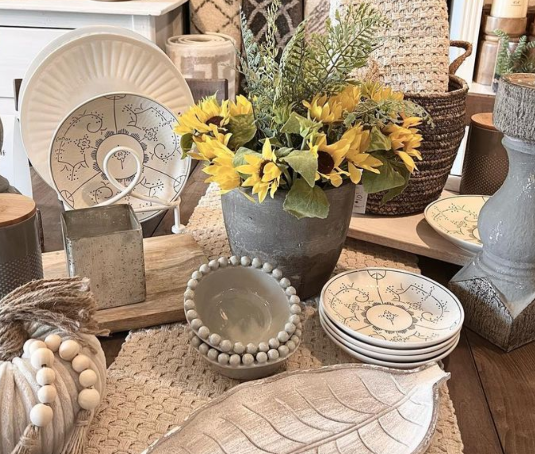 GATHERING Painted Table Designs